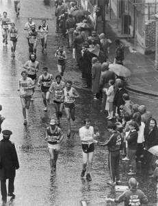 Competitors brave the rain during the first ever London Marathon