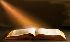 bible-with-light